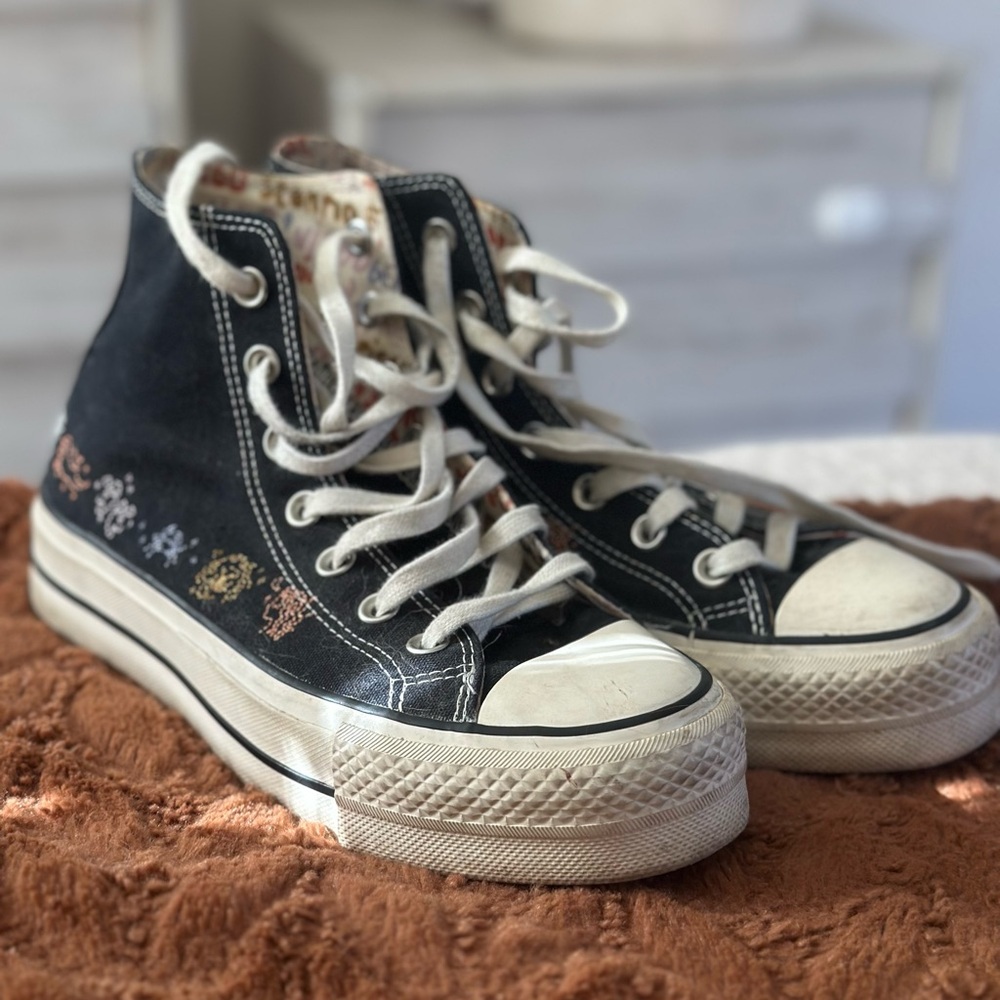 Converse zodiac platforms